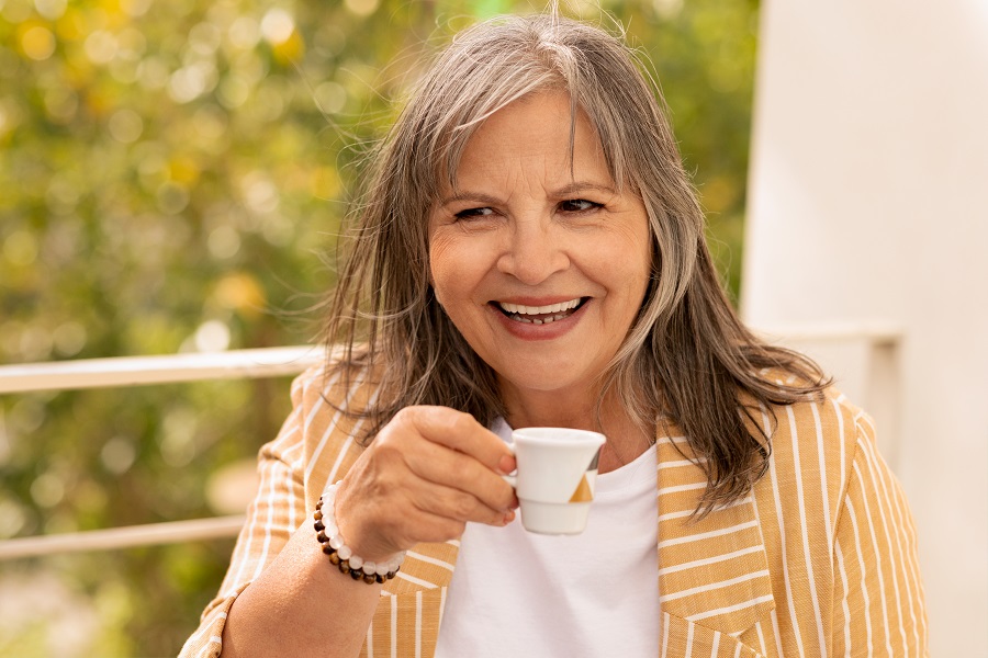 Snap-in Dentures Or Snap-On Dentures: Are They Same?